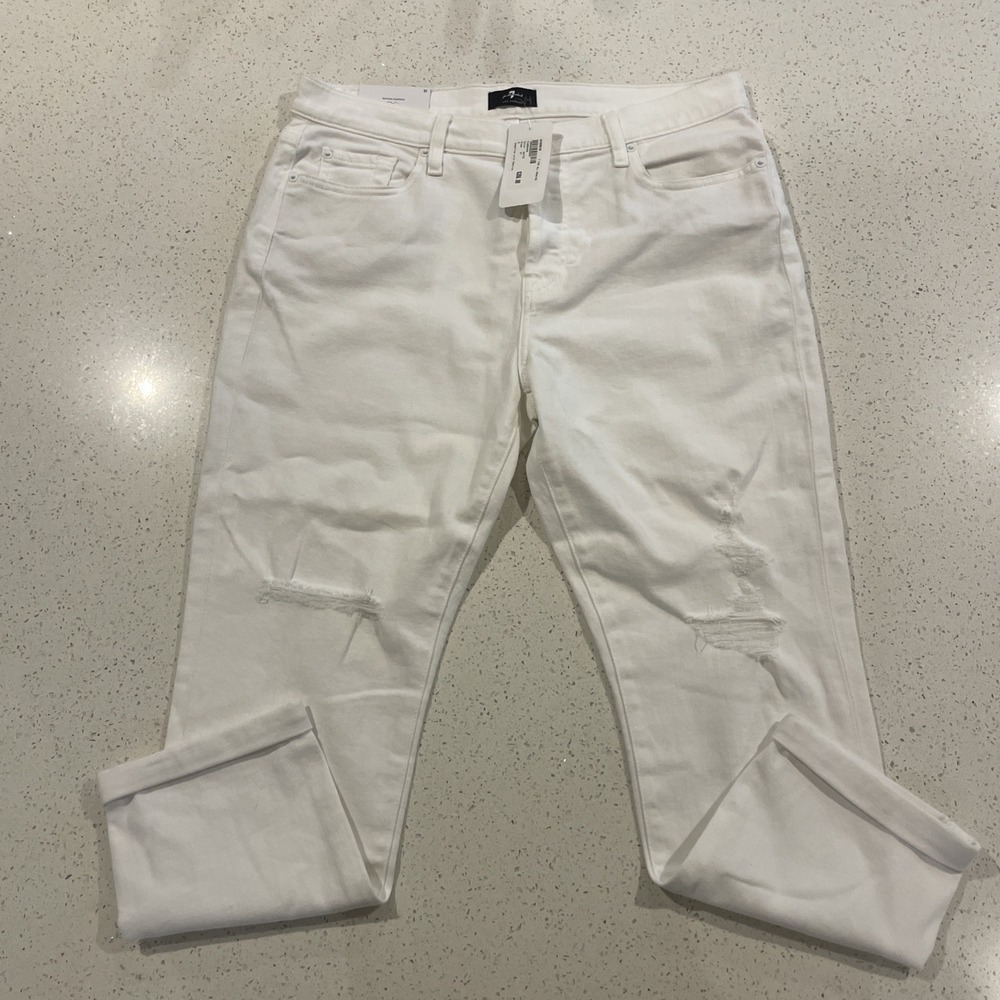 7 For All Mankind White‎ Josefina Feminine Boyfriend Jeans, Size 31 NWT! $208